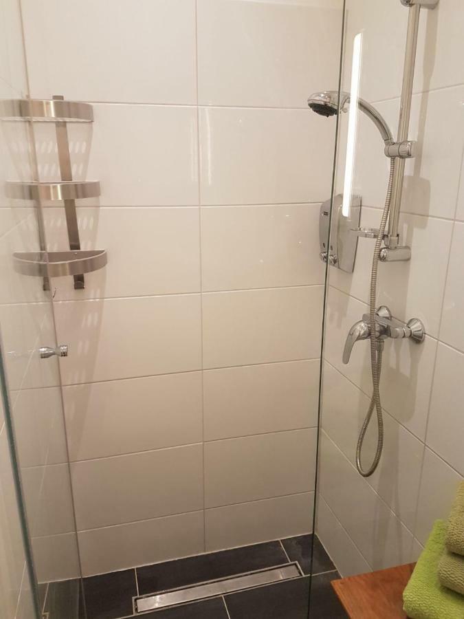 Modernes Kleines Mini Appartment Wien Eksteriør bilde